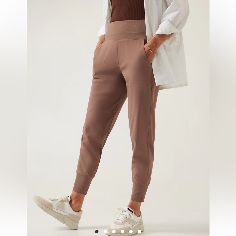 Athleta Venice Tan Jogger Pants